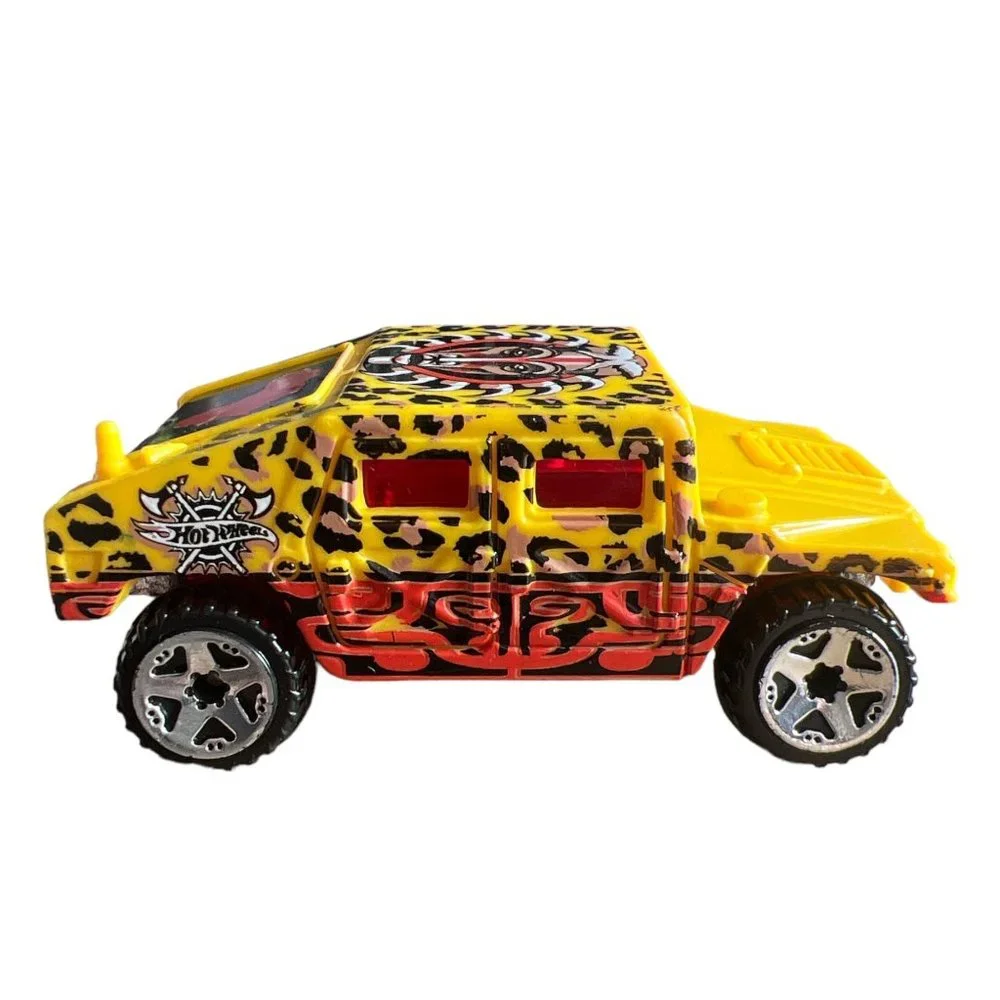 Hot‎ Wheels Leopard Safari AM General Corp Yellow Humvee Dated From 2004